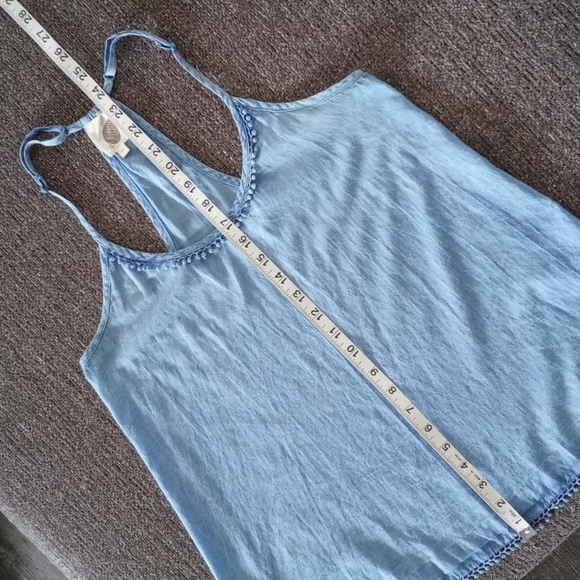 💙Lilka (Anthropologie)💙 - Chambray Parker Swing Tank - Picture 10 of 10